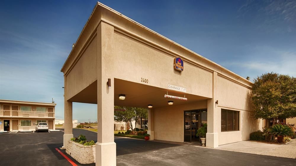 Best Western Taylor Inn Exterior photo